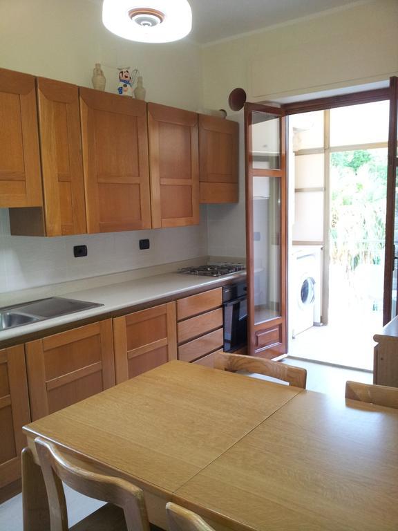 Apartamento Le Giarette Cefalú Habitación foto