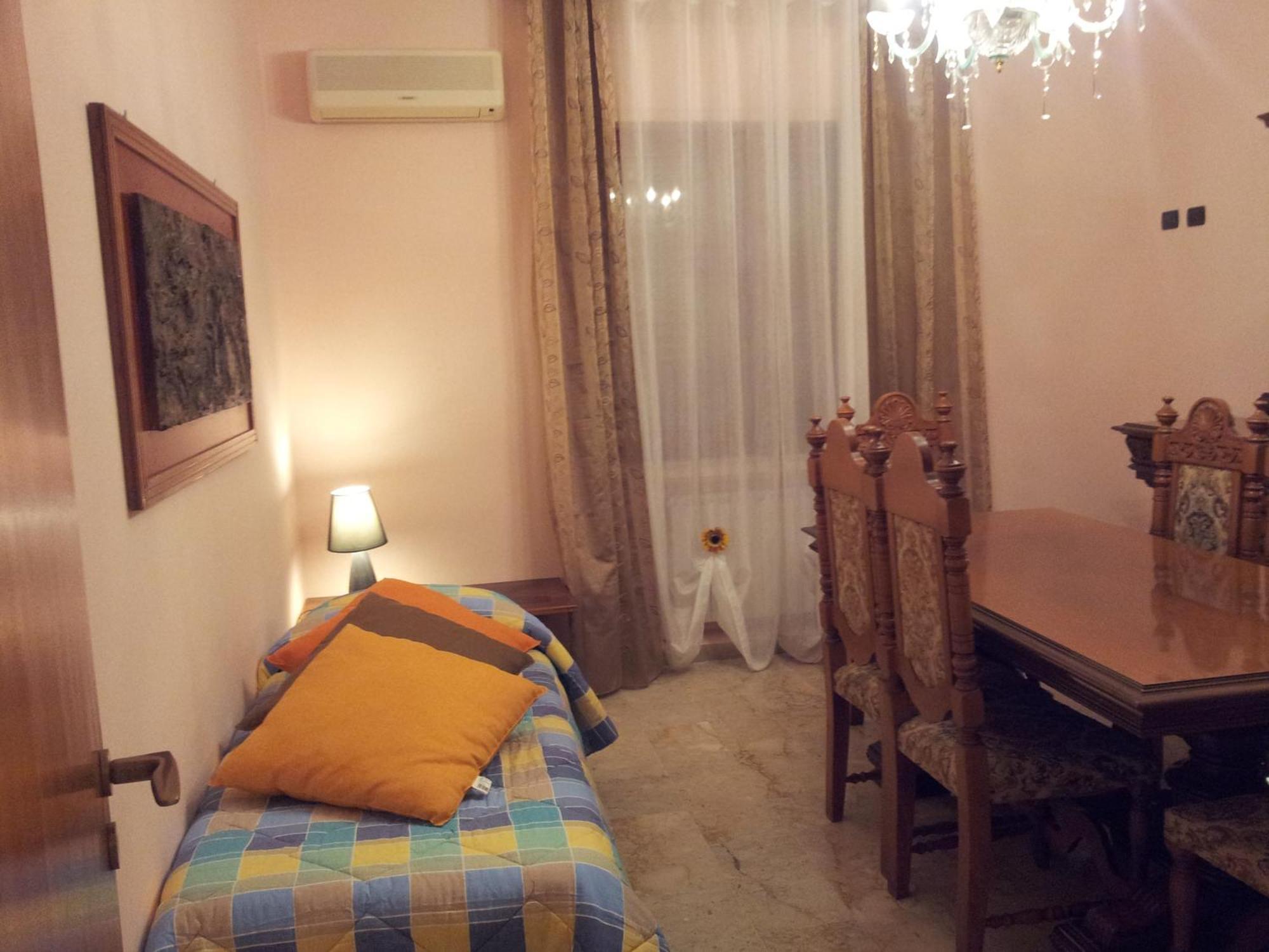 Apartamento Le Giarette Cefalú Habitación foto